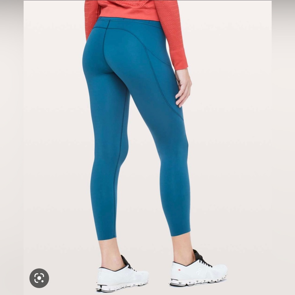 Lululemon Fast and Free 25” sz 8